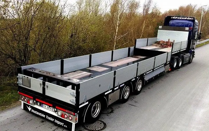 Spesialtransport av overdimensjonert gods med følgebil